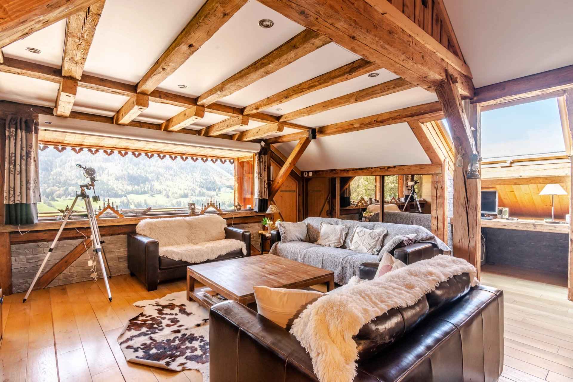 Chalet à vendre à Chevenoz de 355 m² - 7 chambres - 1 500 000 €