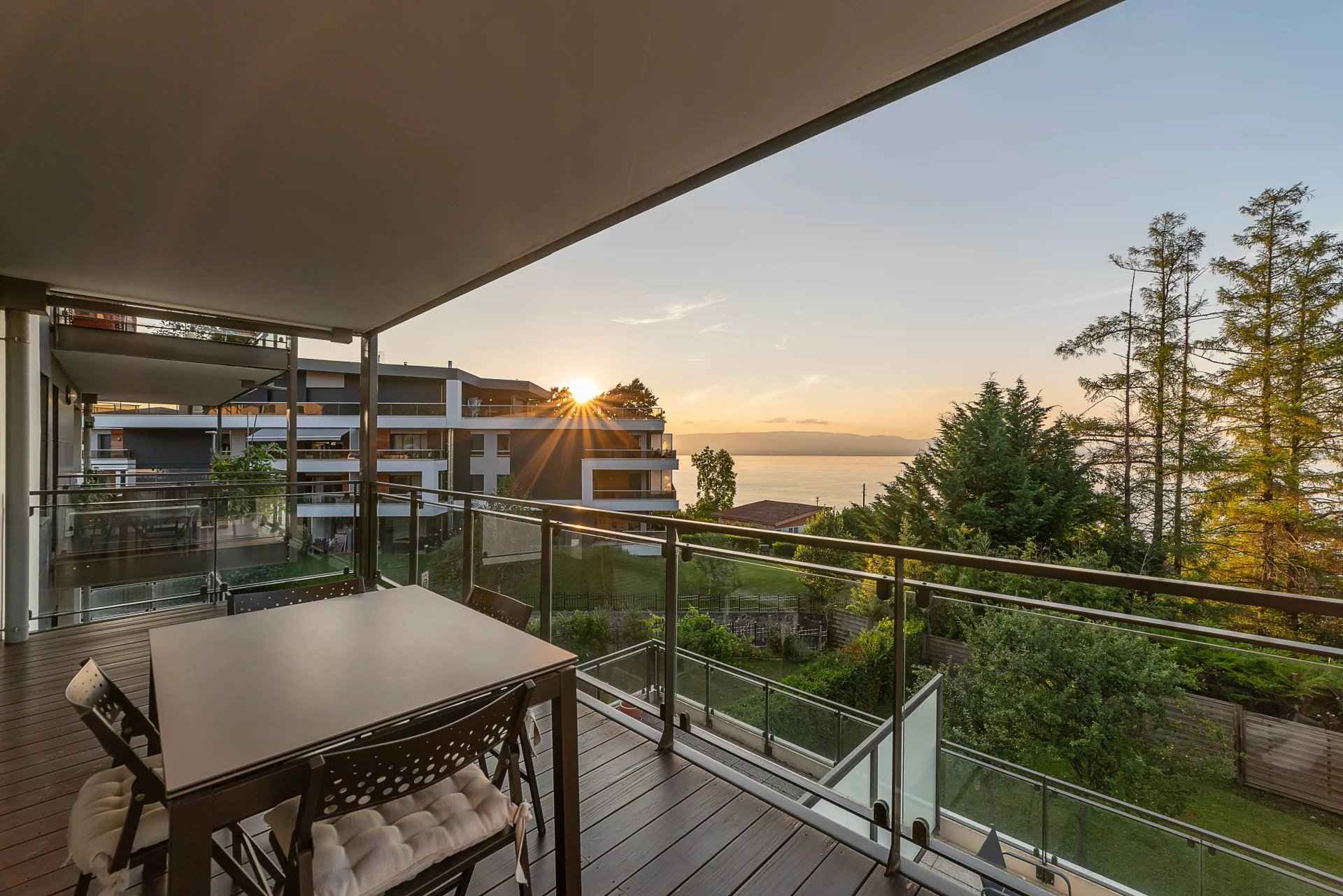 À vendre Appartement avec vue situé à Évian-les-Bains - 60 m² - 2 chambres 